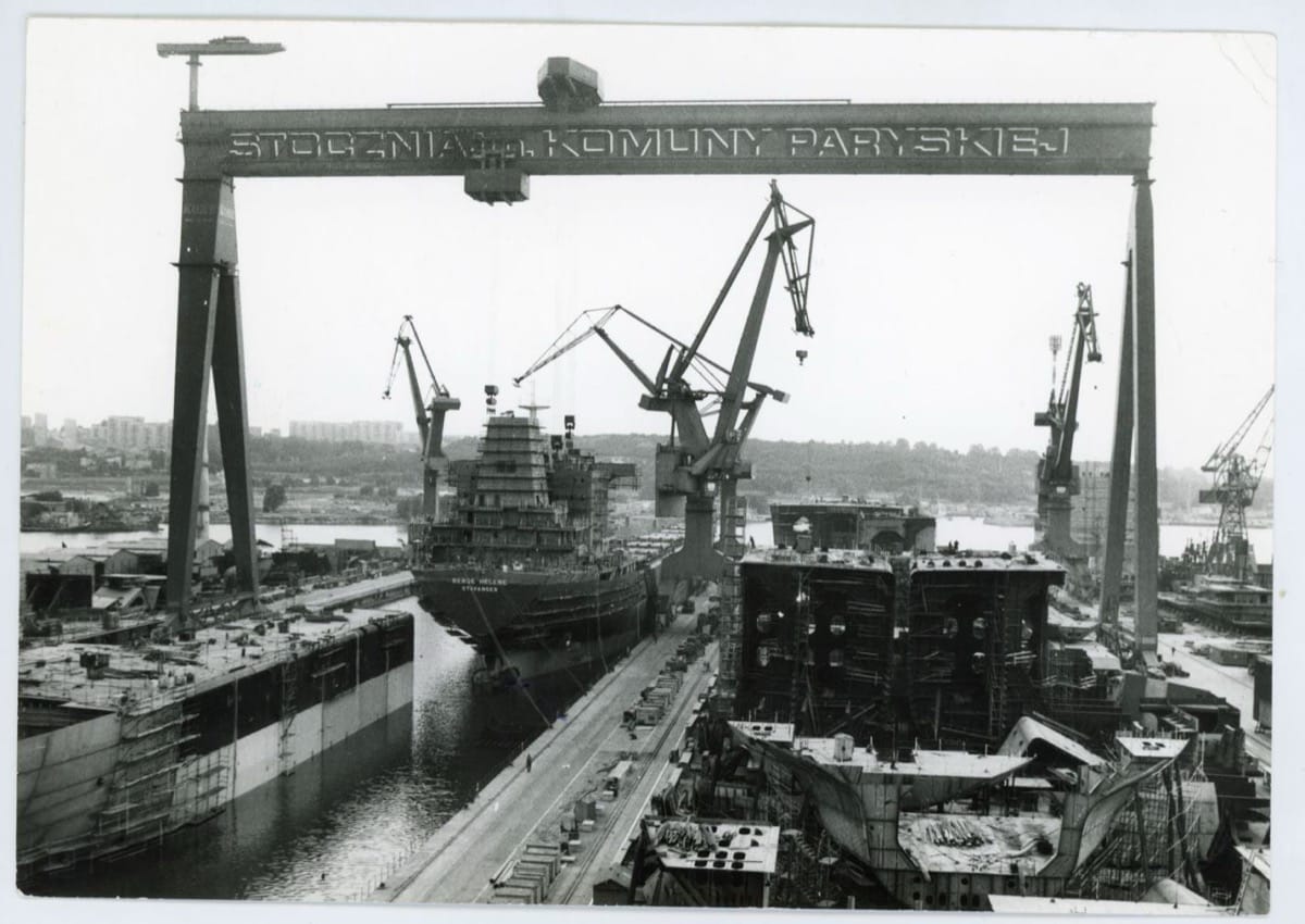 Suwnica bramowa nad drugim suchym dokiem, 1983, fot. Janusz Uklejewski, ze zbiorów Muzeum Miasta Gdyni